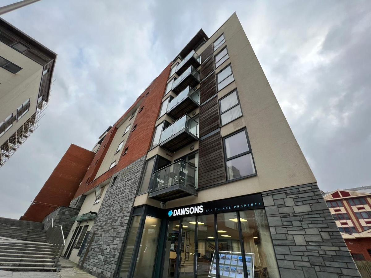 Appartamento Two Bedroom Luxury With Film Style