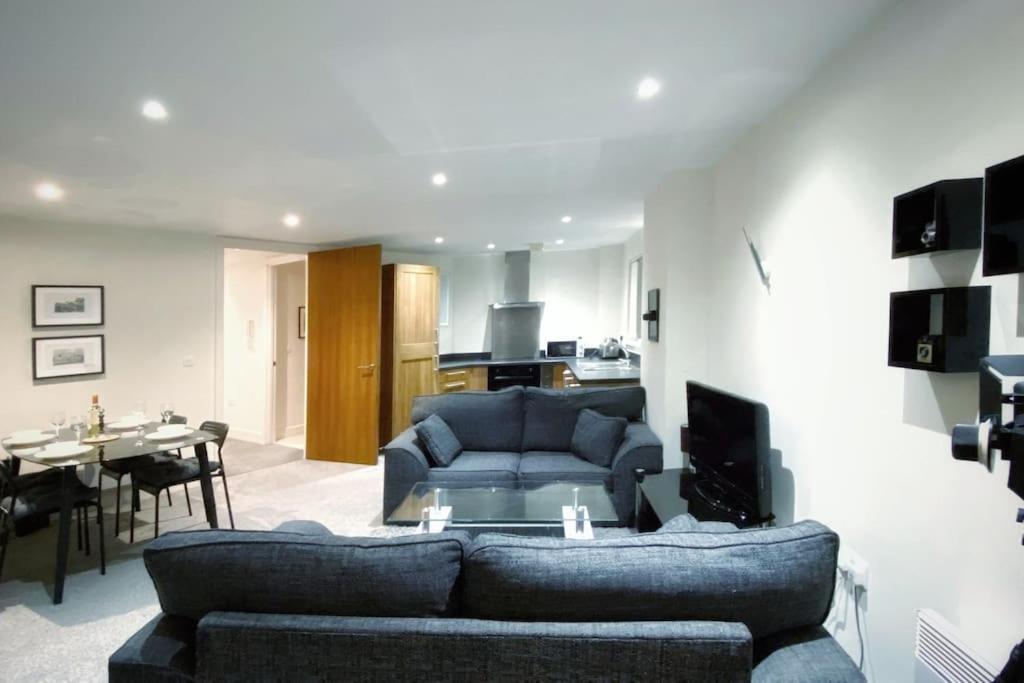 Apartamento Two Bedroom Luxury With Film Style