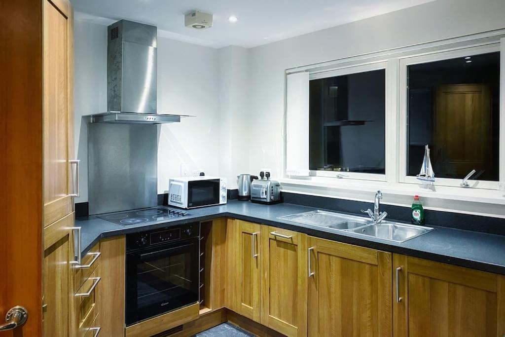 Two Bedroom Luxury With Film Style Apartamento *